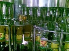 食用油灌裝機模式的轉變究竟從那幾個方面下手