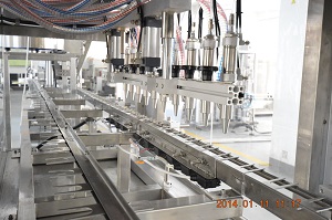 液體灌裝機細節